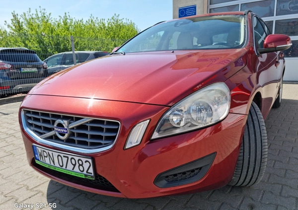 Volvo V60 cena 33900 przebieg: 228000, rok produkcji 2011 z Sulejówek małe 106